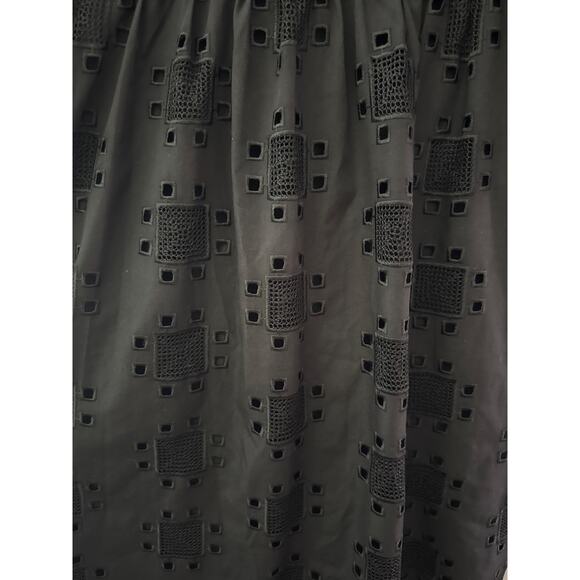 English Factory Embroidered Cotton Eyelet Shift Dress In Black Size‎ XS - Picture 10 of 12